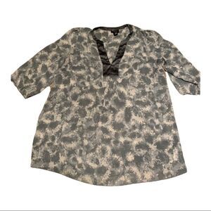 Loved by Heidi Maternity Vneck Top / Dress Large